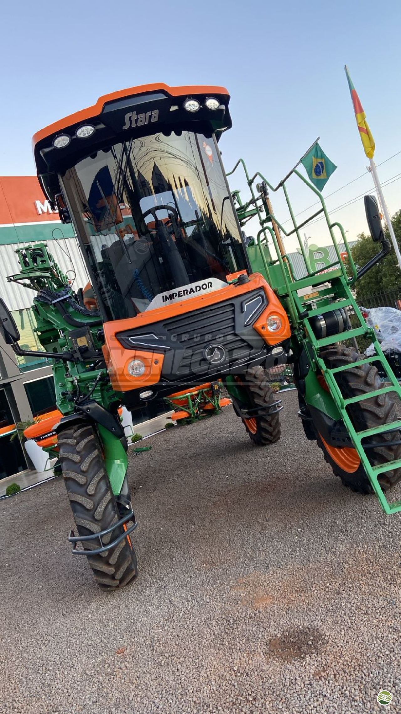 PULVERIZADOR STARA IMPERADOR 2650 Tração 4x4 Grupo Menegazzo CONSTANTINA RIO GRANDE DO SUL RS